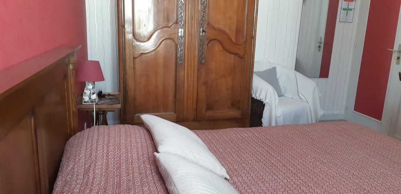 Logis hôtel LE COR D'ARGENT Buitenkant foto